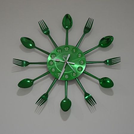 קאלי Pasadena Hostel מראה חיצוני תמונה
